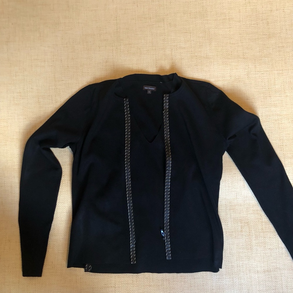 New Frontier twinset size S
